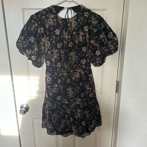 SIR dress